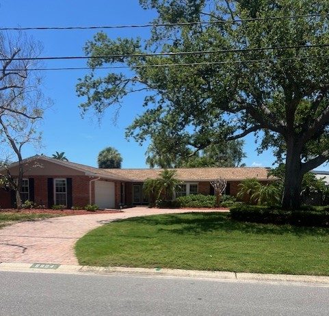 6804 Seagull Drive S, St Petersburg, FL 33707